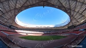 拒绝爆冷，湖人豪取三连胜，赛后数据揭晓最大赢家竟非东契奇