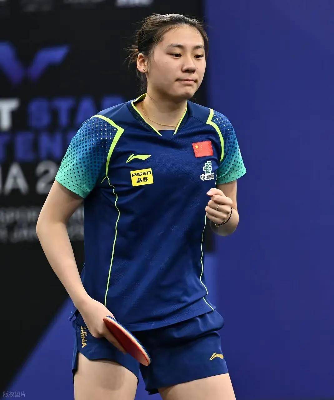 他身披尼克 他身披尼克