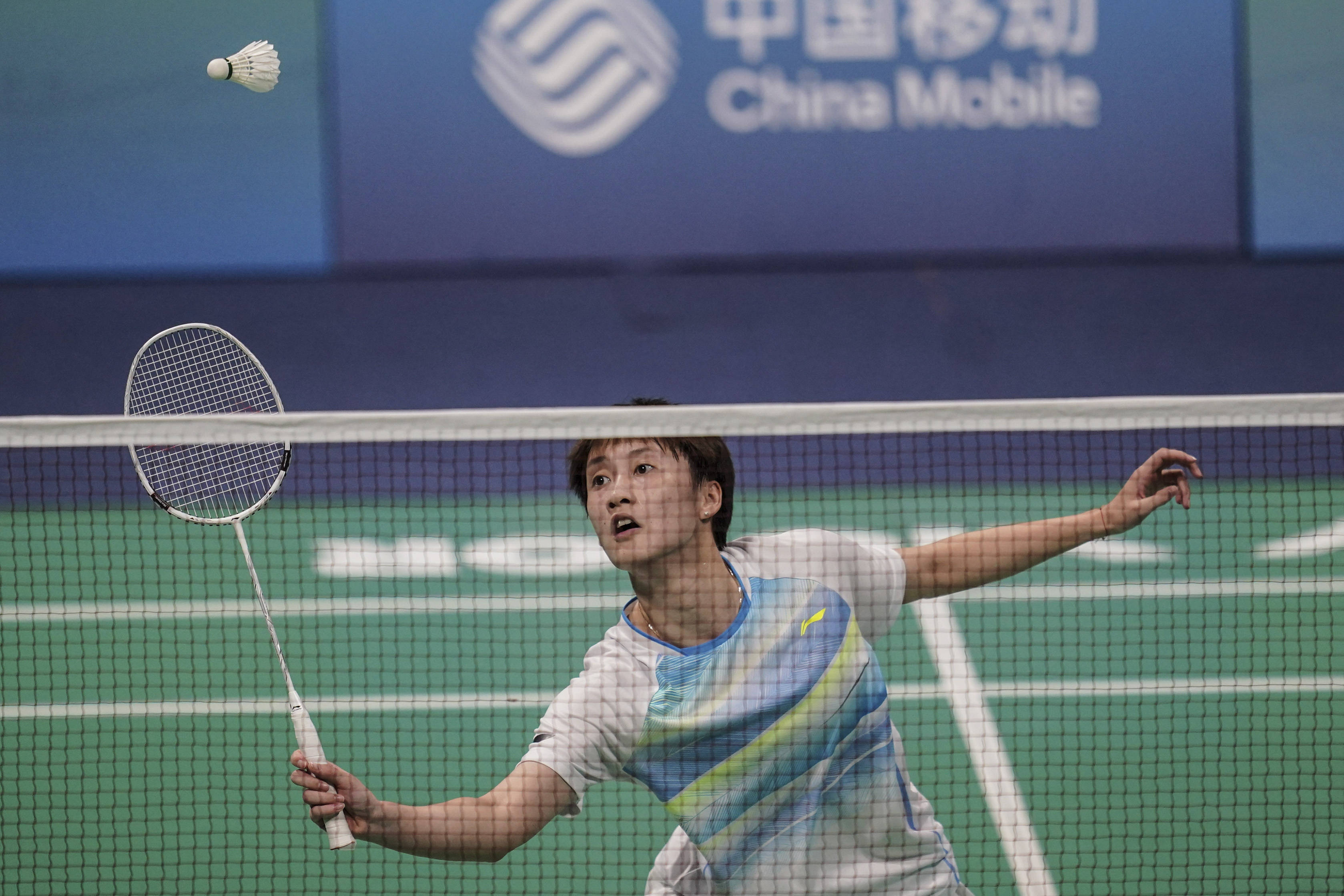 顽强地面对 顽强地面对